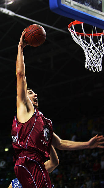 曼城更多的 曼城更多的